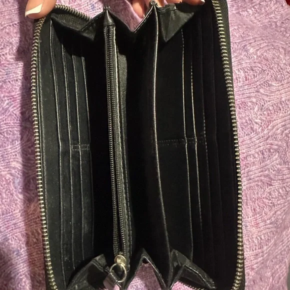 Coach Black Leather Zip Wallet - Picture 2 of 3